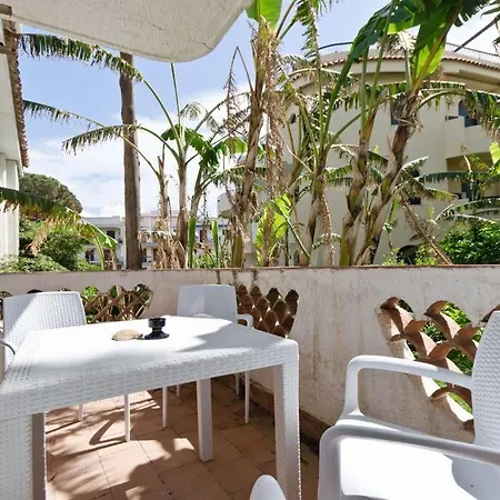 Apartment Apartamento Frente Al Mar Con Jardin *